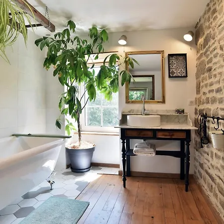 - Avec Grand Jardin *